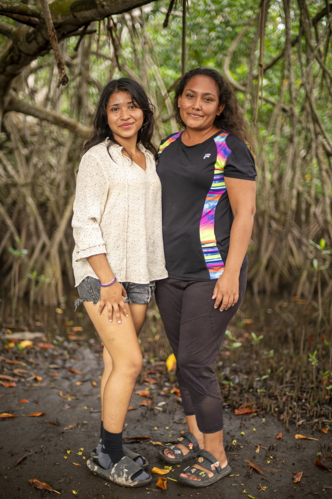 Guardianas del Estuario, Sipacate-Naranjo, Guatemala — fotografía 50 de 68, por Estudio Tul